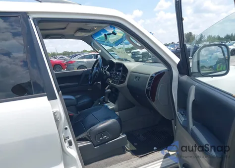 2002 Mitsubishi Montero Limited from USA, damaged, VIN JA4MW51R82J060397